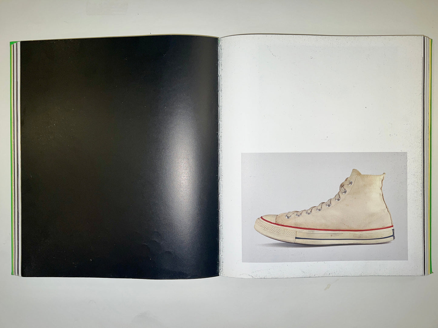 SOMETHINGS OFF X NIKES ICONS VIRGIL ABLOH