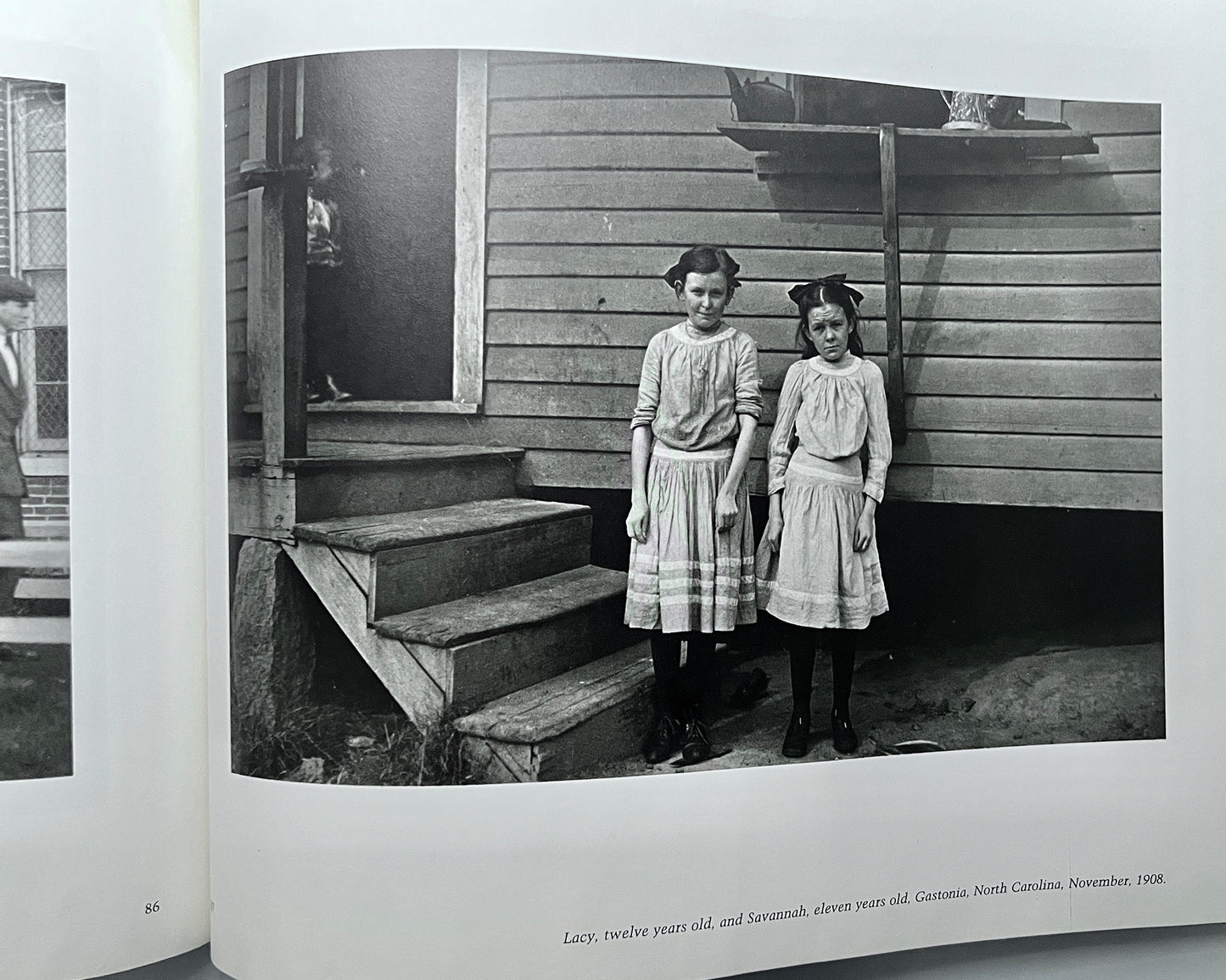 AMERICA & LEWIS HINE