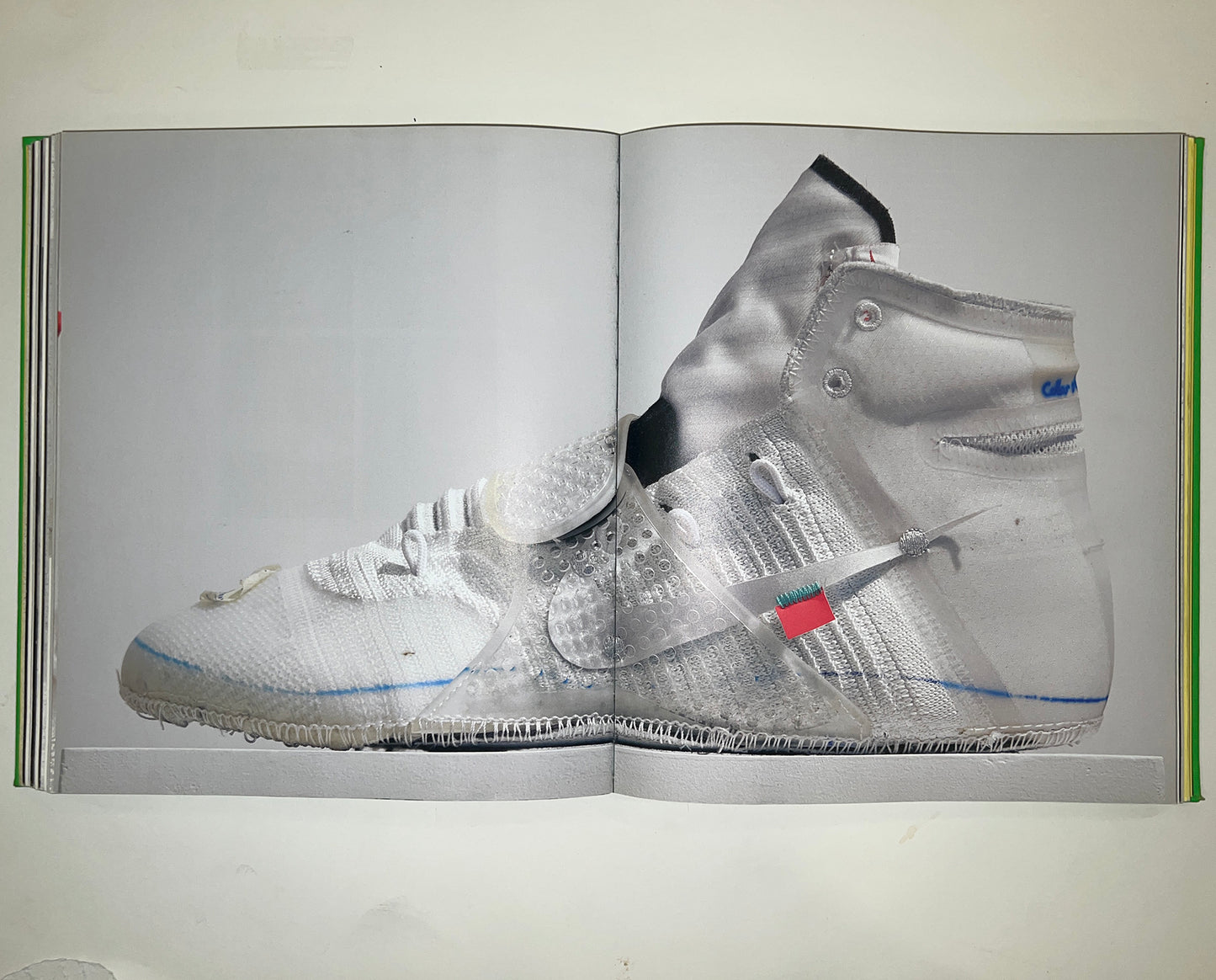 SOMETHINGS OFF X NIKES ICONS VIRGIL ABLOH