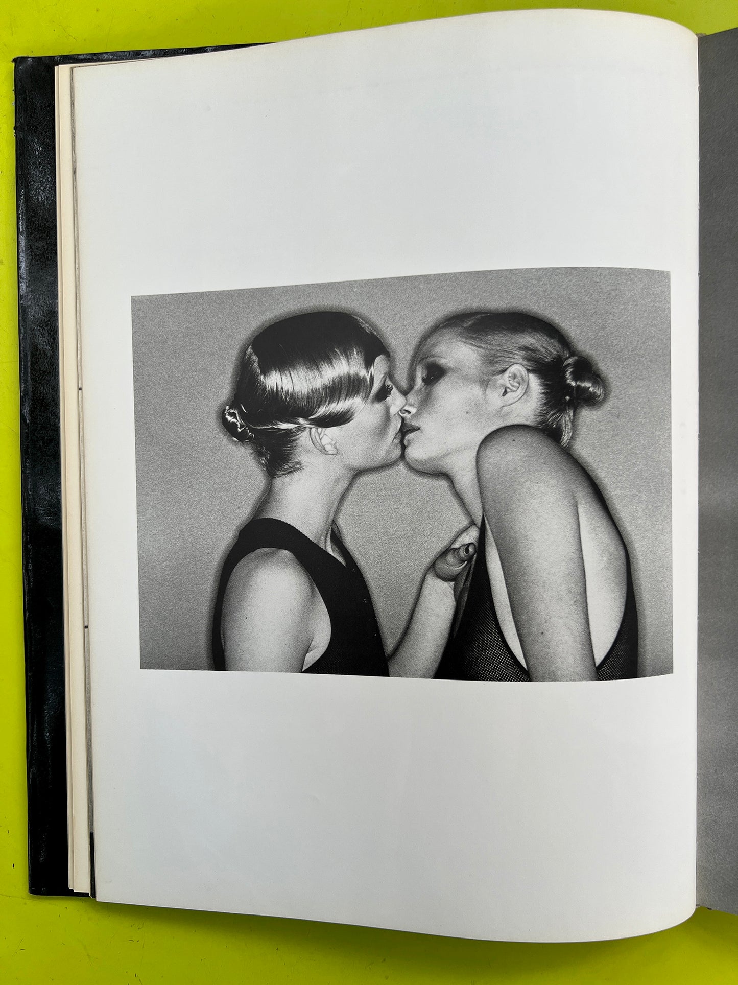 HELMUT NEWTON WHITE WOMEN 2ND PRINTING 1976.FIRST PRINTING ALSO AVAILABLE