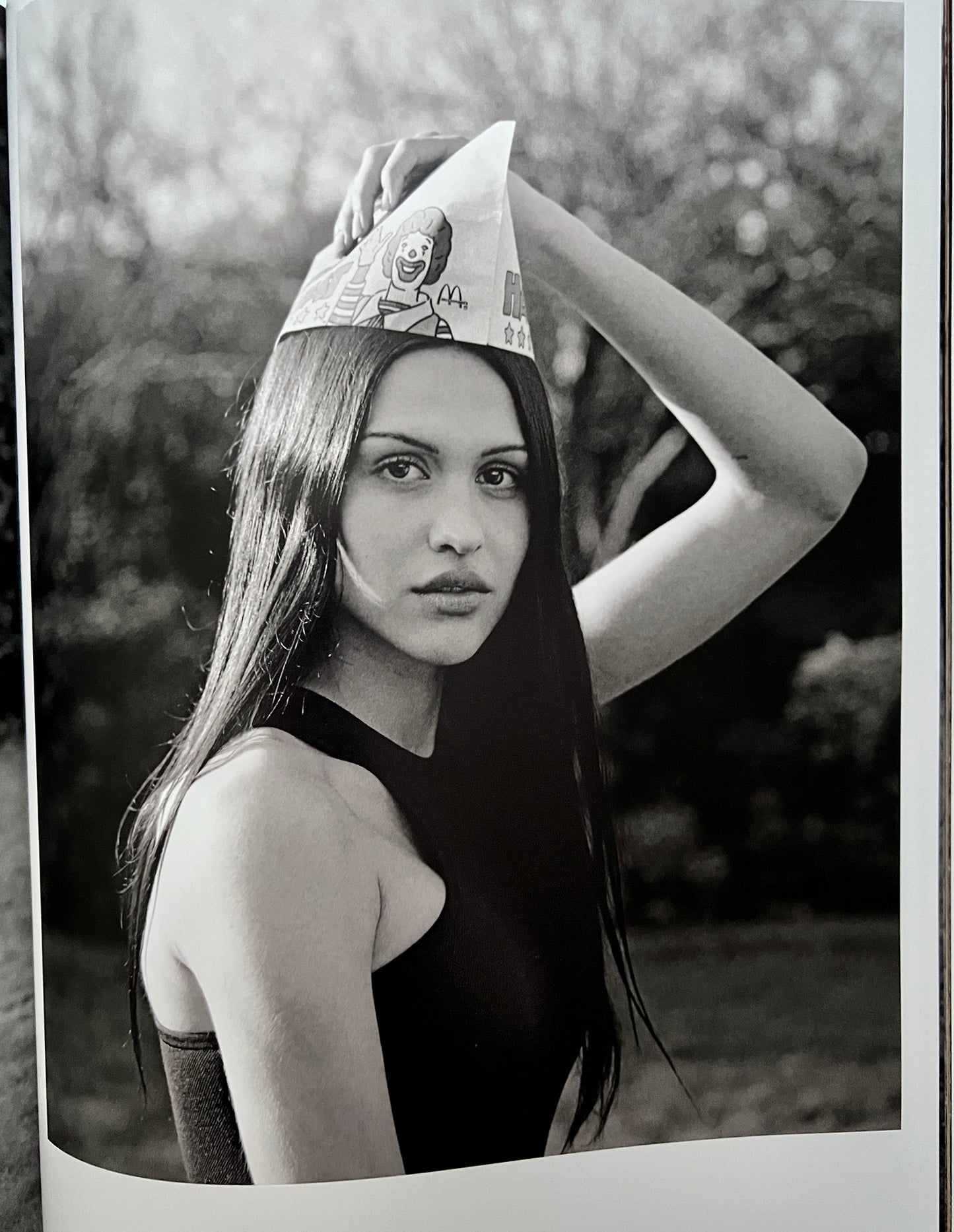 DOCUMENT MAGAZINE 22
