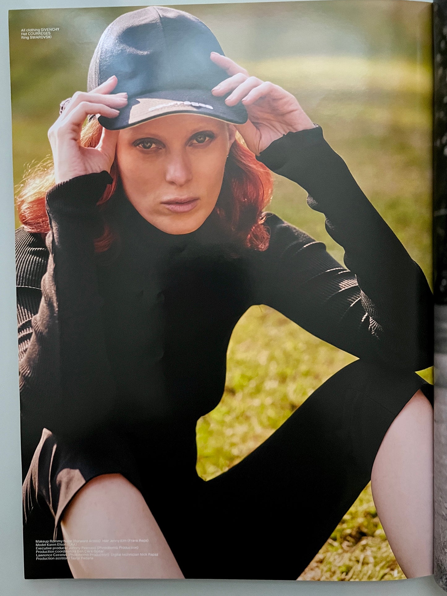 V MAGAZINE 139 SUPERMODEL SUPERHERO