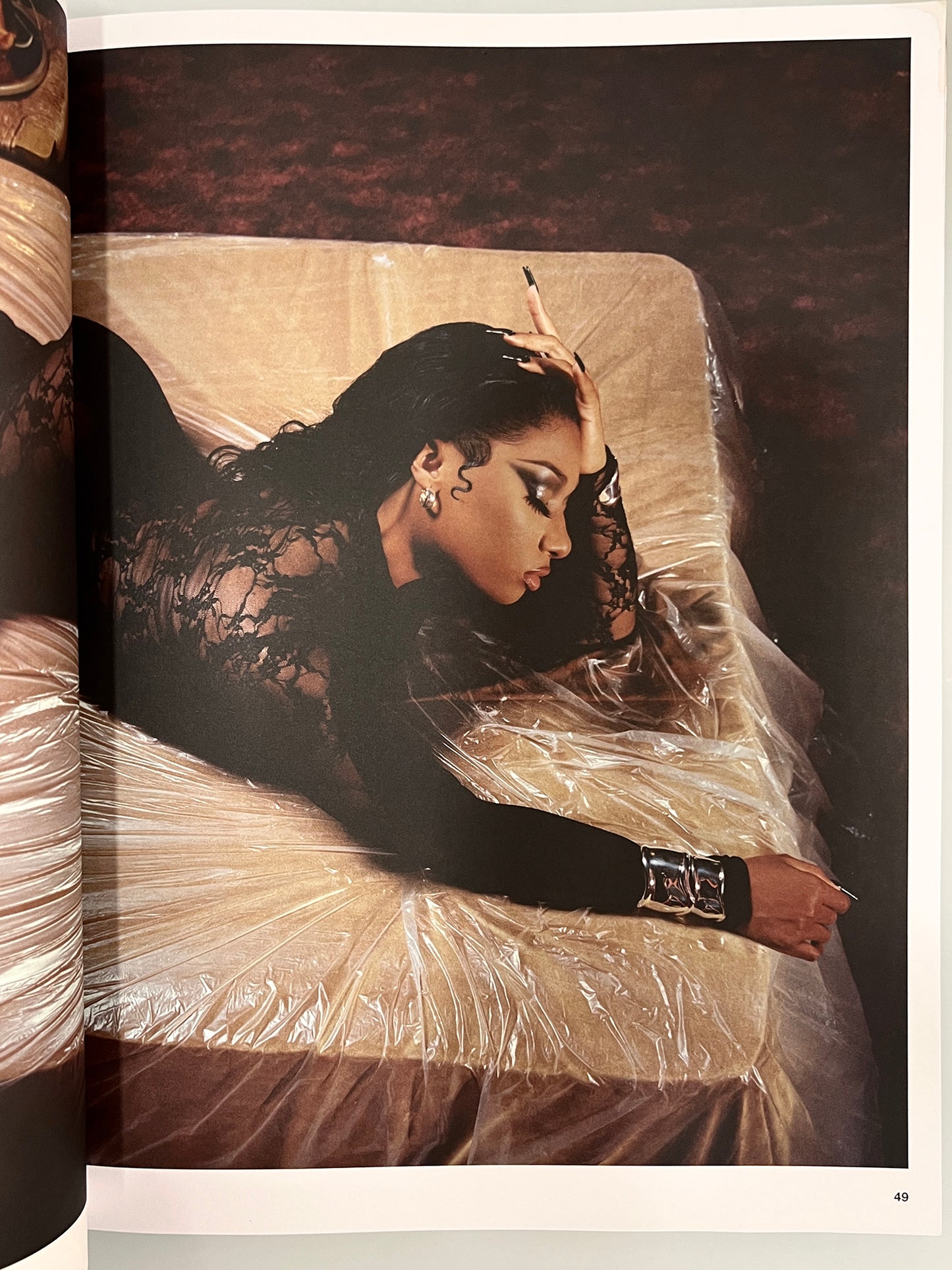 CR FASHION BOOKISSUE 20 .PRIME SS 2020