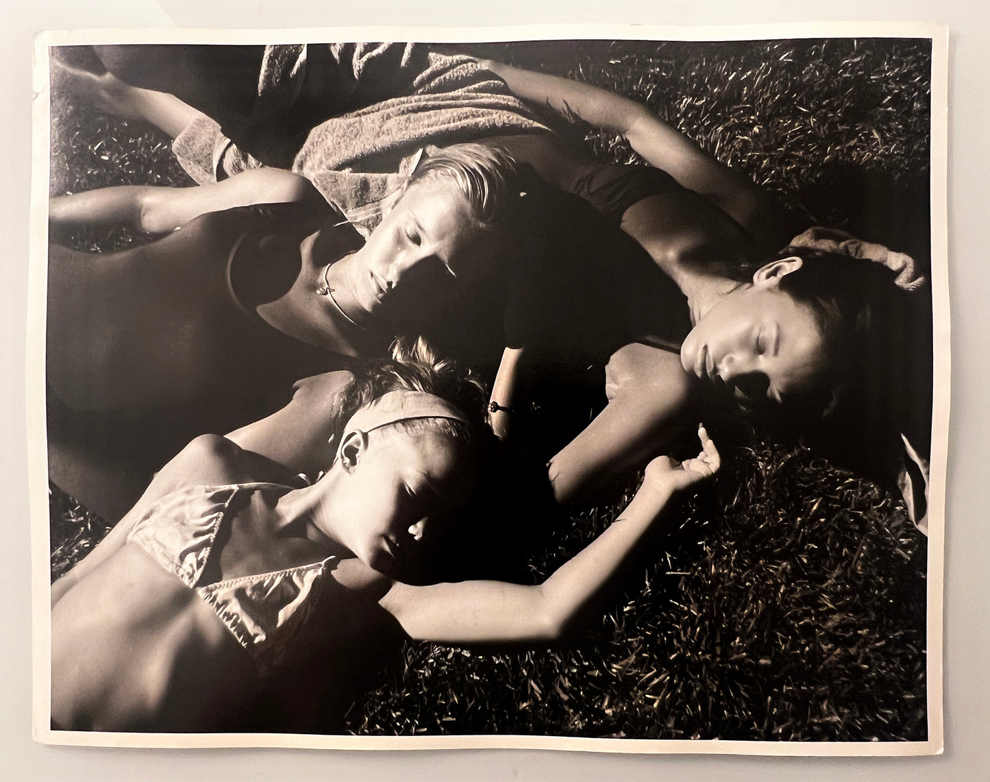RUTH LITOFF. 3 SISTERS .SIGNED PRINT