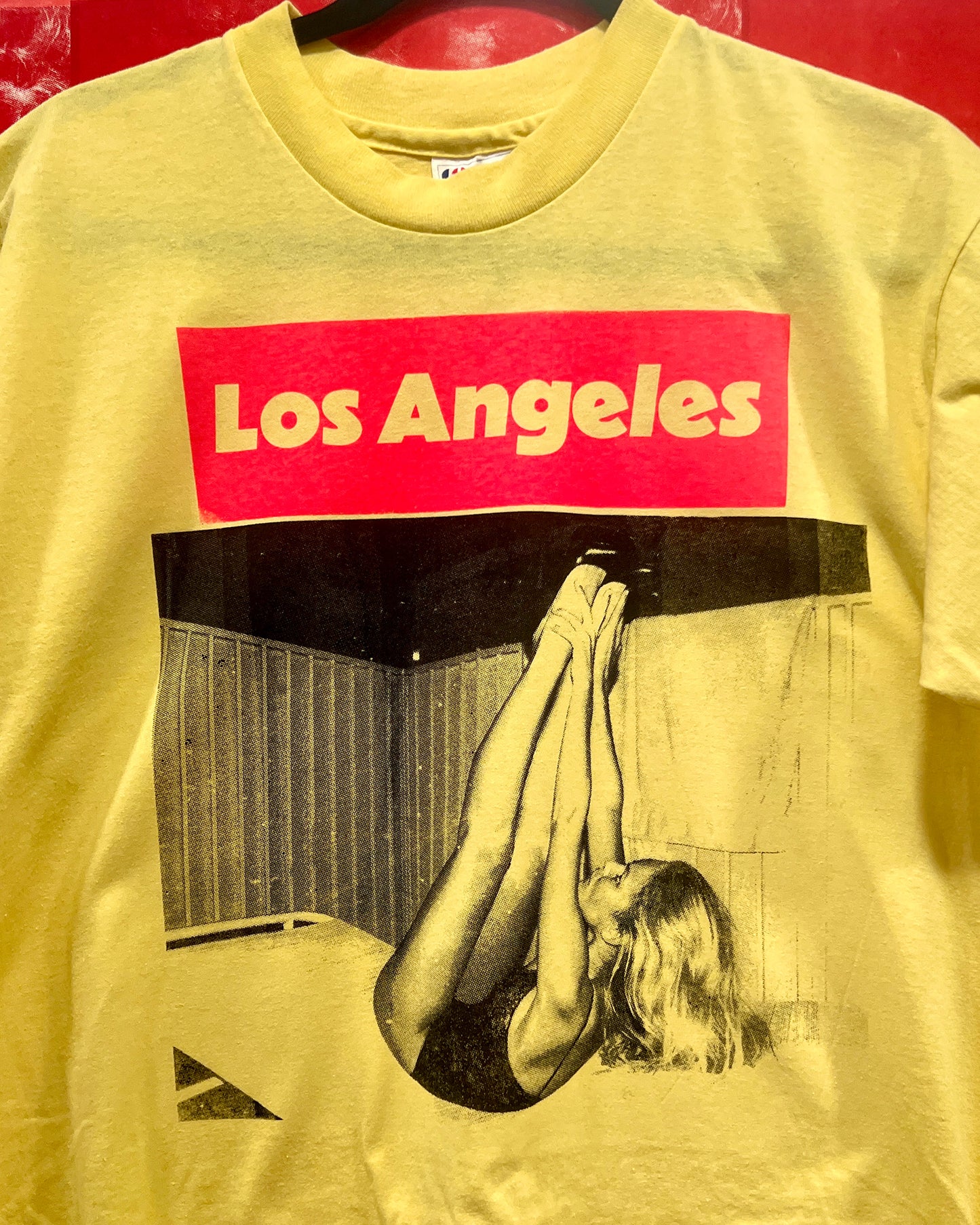 TOURIST T SHIRT WITH SUNSET BLVD EDITION (New York-white/Los Angeles -yellow)