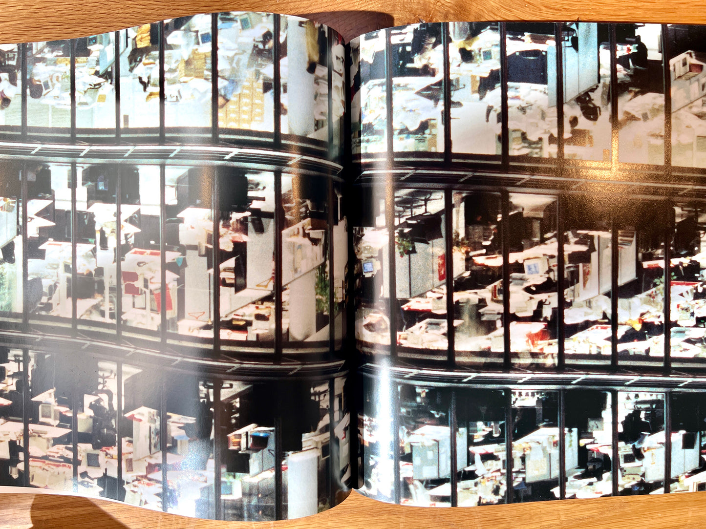 ANDREAS GURSKY Museum of modern art 2001