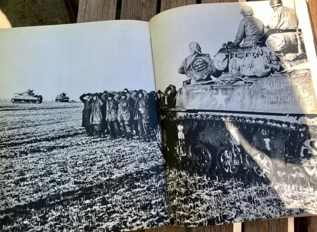 ROBERT CAPA.IMAGES OF WAR