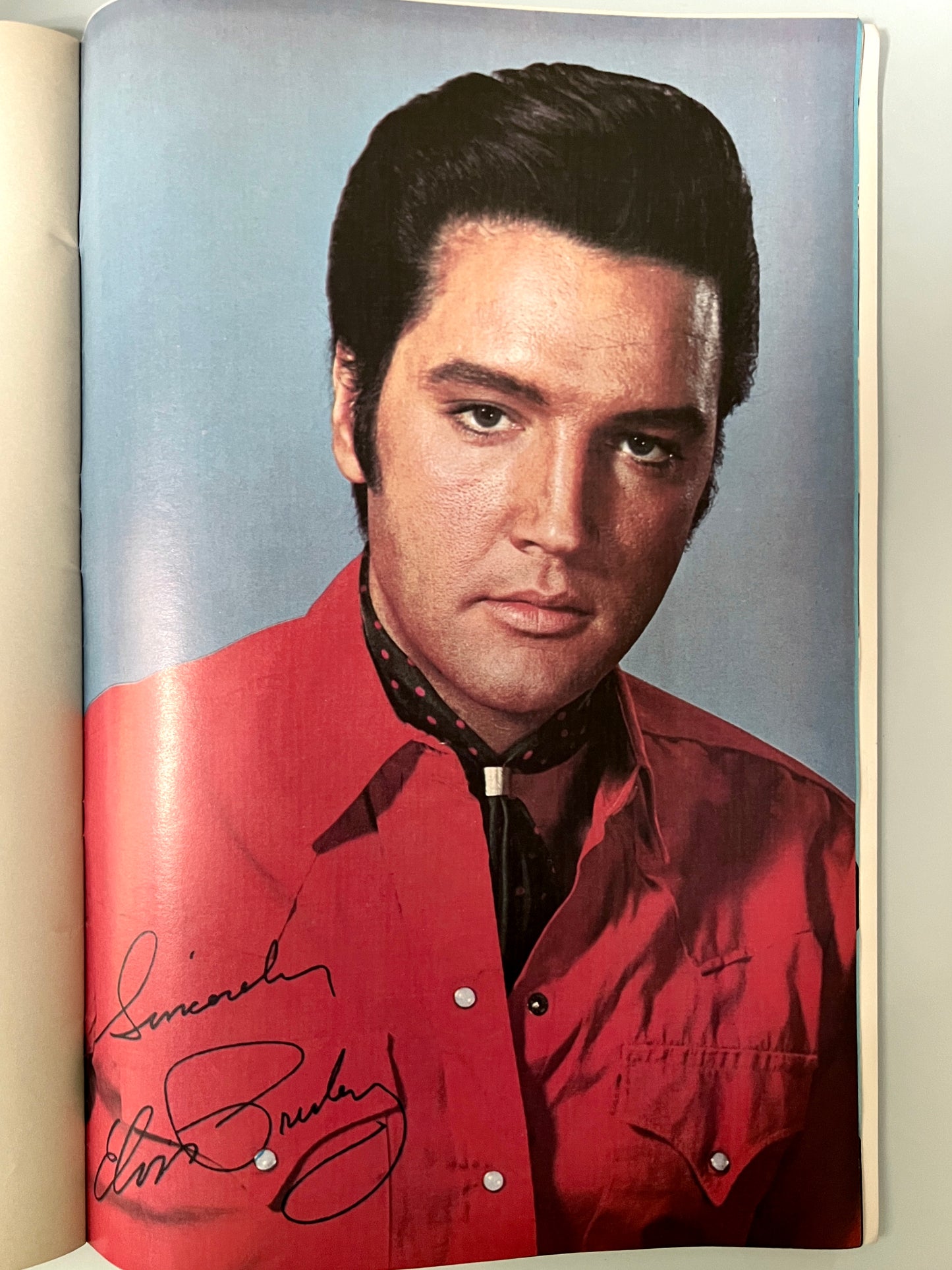 ELVIS POSTER BOOK 2