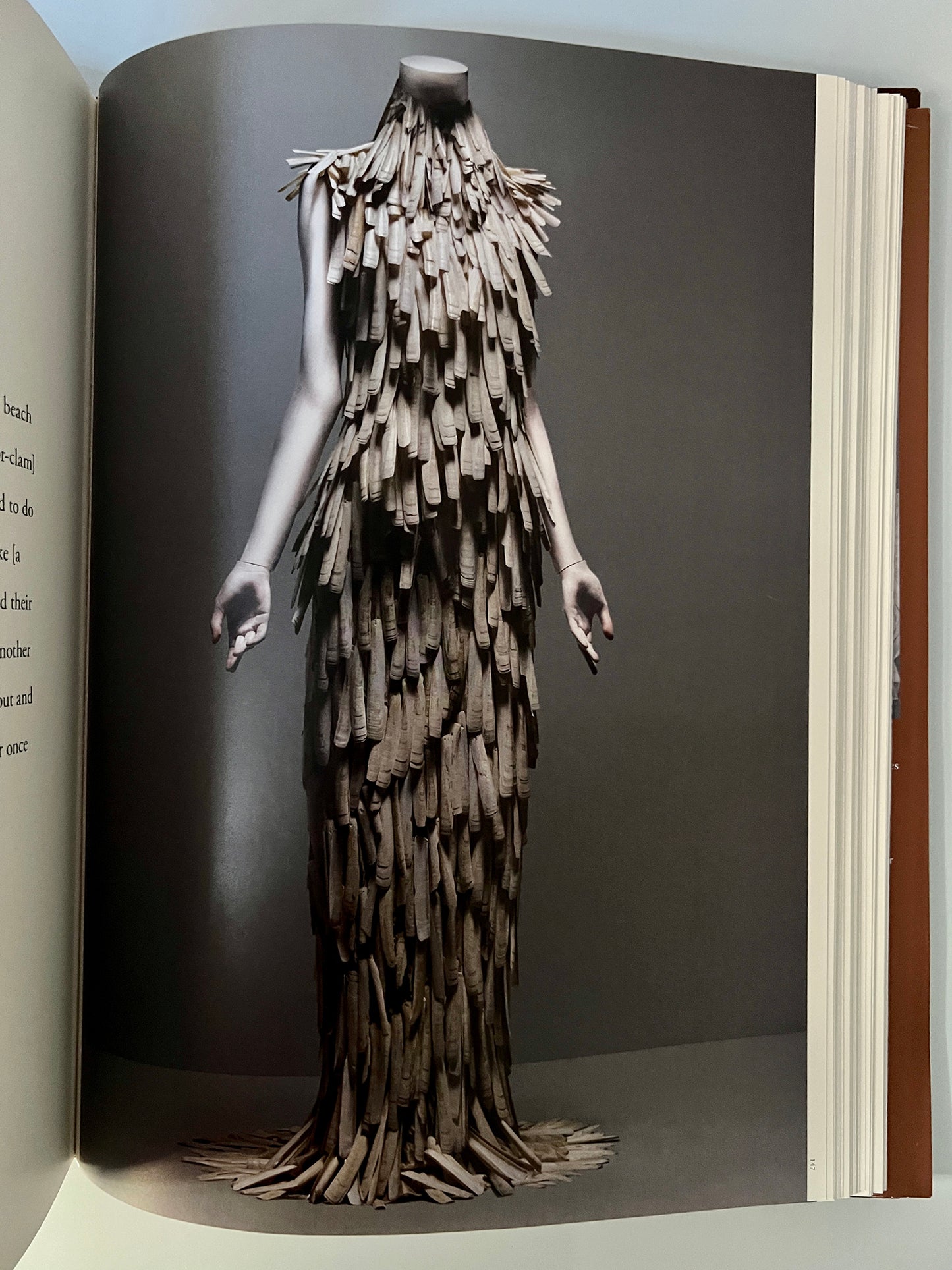 SAVAGE BEAUTY.ALEXANDER MCQUEEN