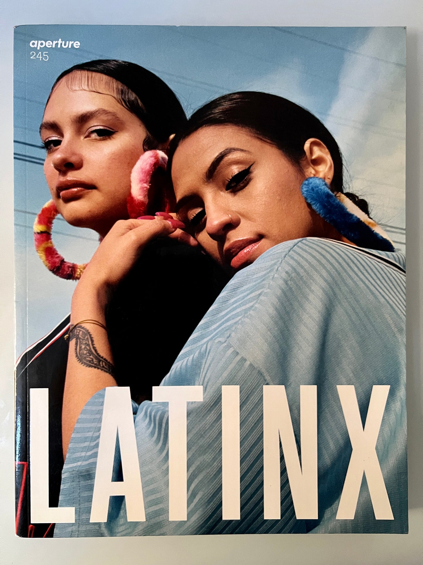 APERTURE LATINX